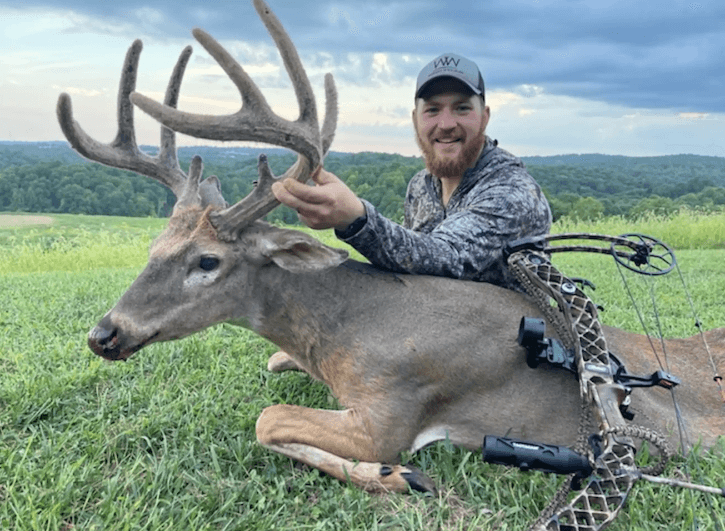Riverbend Whitetails Outfitters