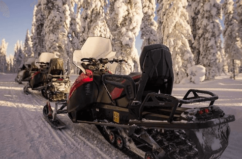 Hatcher Pass snowmobiling
