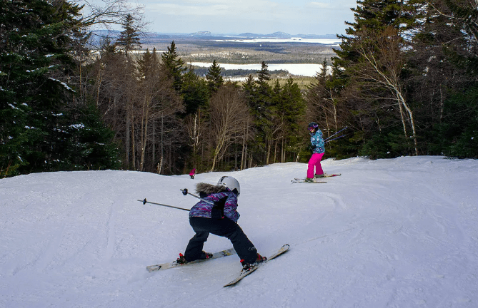 Best Ski Resorts In Vermont For Beginners